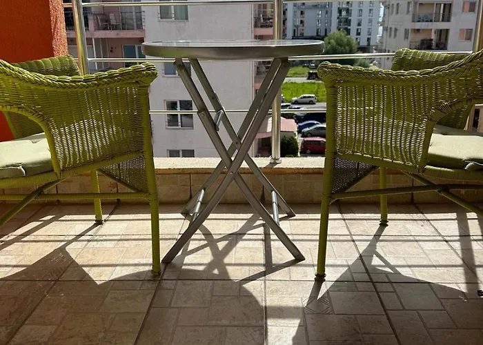 Seaside In * מאמאיה