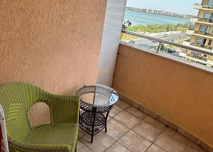 דירה Seaside In מאמאיה